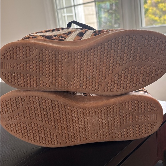 Steve Madden Cheetah Print Sneakers - Picture 6 of 7